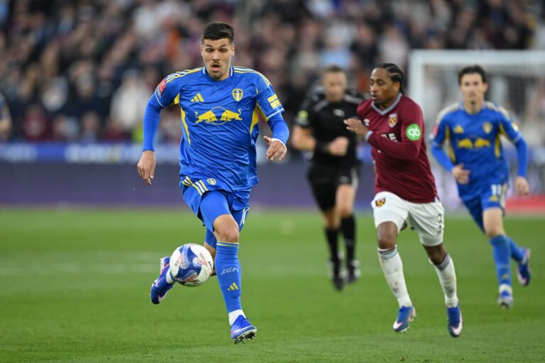 Sebastiaan Bornauw Leeds United Exit Nears as Hamburg Loan Medical Is Completed